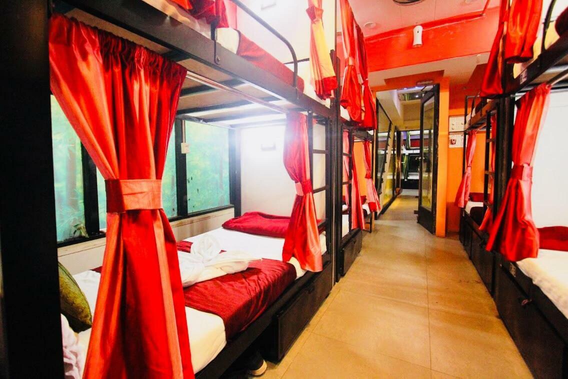 Town Hostel Mumbai - Ac Dormitory Dış mekan fotoğraf